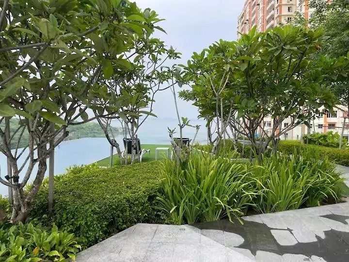 Breezy Urban 6Pax Seaview Infinitypool Georgetown Lejlighed 0*, George Town Malaysia