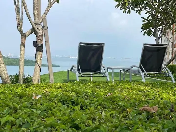 Breezy Urban 6Pax Seaview Infinitypool Georgetown Lejlighed Malaysia