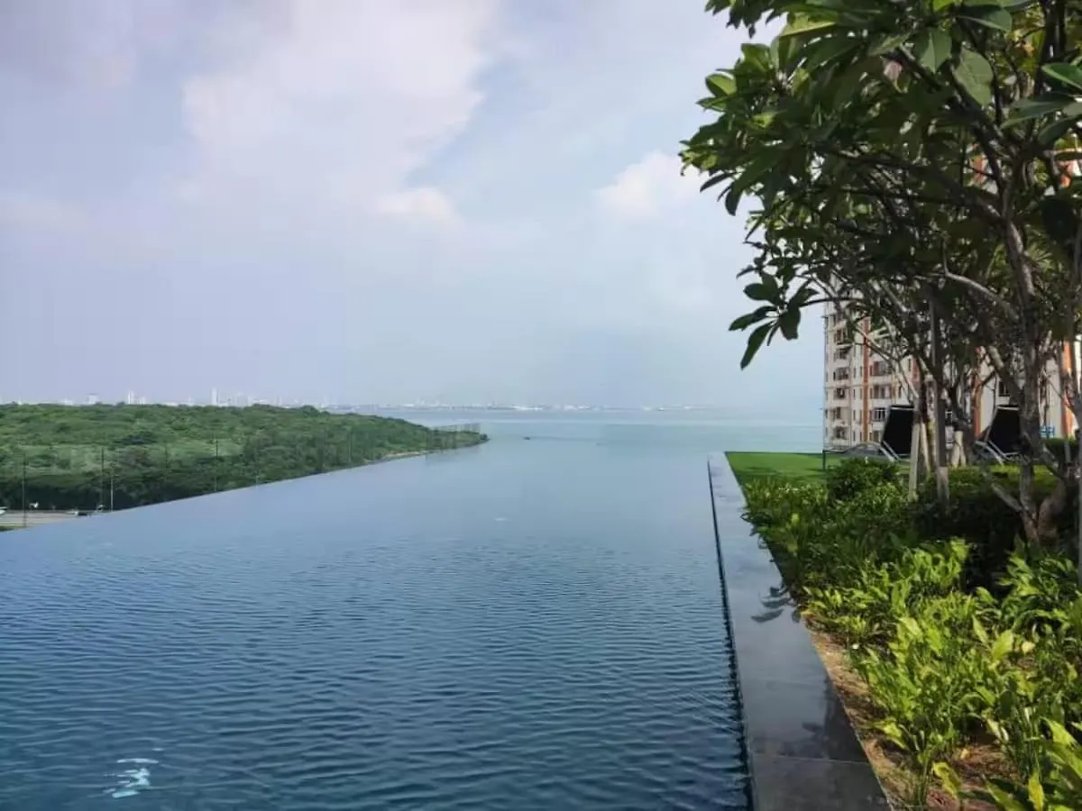 Breezy Urban 6Pax Seaview Infinitypool Georgetown Apartment 0*, George Town Malaysia
